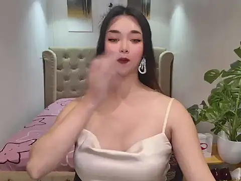 Ts-yoshi online show from July 9, 2026, 8:52 pm