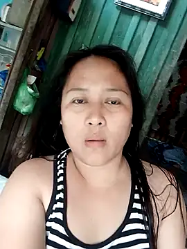 Snapshot of pretty_me092121 chatting on January 17, 2026, 7:01 am pretty me092121 online show from January 17, 2026, 7:01 am