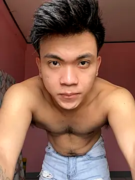 JerichoGutierez online show from December 15, 2025, 3:12 am