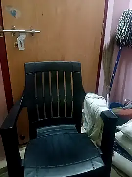 Snapshot of Jessi_25 chatting on February 15, 2026, 4:06 pm Jessi 25 online show from February 15, 2026, 4:06 pm