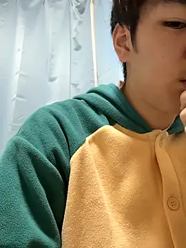 Snapshot of suzaku1229 chatting on November 12, 2025, 1:48 pm suzaku1229 online show from November 12, 2025, 1:48 pm