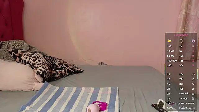 Snapshot of Serenaa_rabbit chatting on October 2, 2025, 12:41 pm Serenaa rabbit online show from October 2, 2025, 12:41 pm