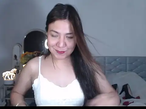 Snapshot of stellahugeX chatting on October 11, 2025, 3:57 pm stellahugeX online show from October 11, 2025, 3:57 pm