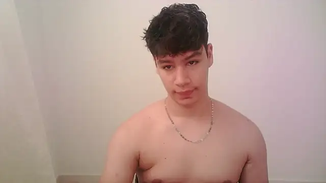 Snapshot of zeus_181 chatting on February 17, 2026, 3:20 pm zeus 181 online show from February 17, 2026, 3:20 pm