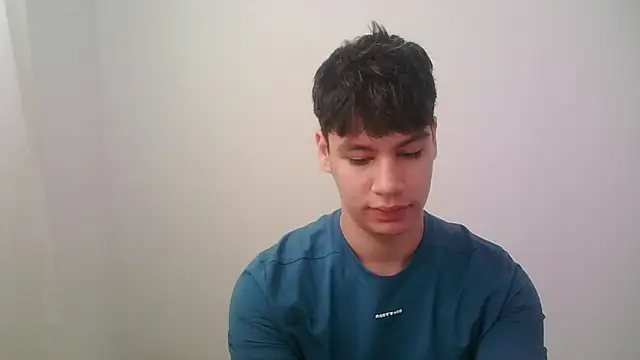 Snapshot of zeus_181 chatting on February 9, 2026, 1:20 pm zeus 181 online show from February 9, 2026, 1:20 pm