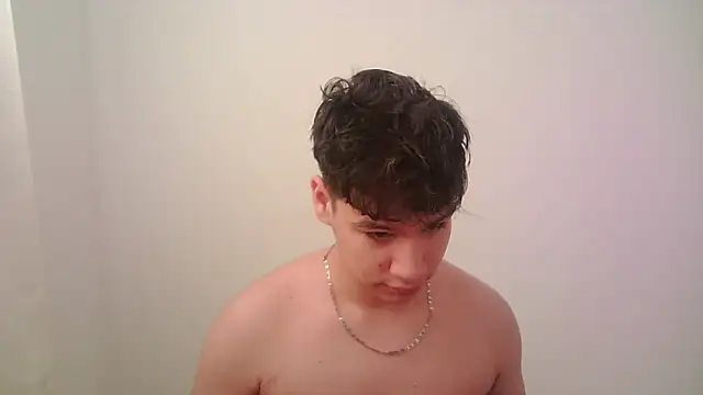 Snapshot of zeus_181 chatting on February 6, 2026, 2:57 pm zeus 181 online show from February 6, 2026, 2:57 pm