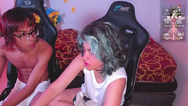 Snapshot of Shadowcopito chatting on October 3, 2025, 1:45 pm Shadowcopito online show from October 3, 2025, 1:45 pm