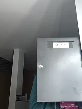 Merybeks online show from April 9, 2026, 9:37 am