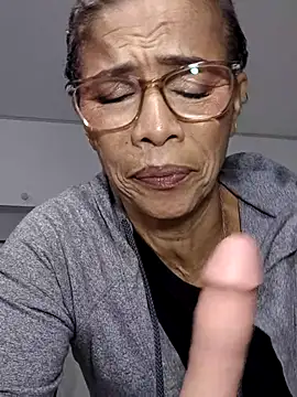 Merybeks online show from November 27, 2025, 10:37 am