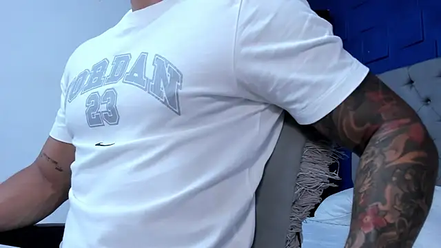 andres-clark92 online show from September 28, 2025, 5:20 pm