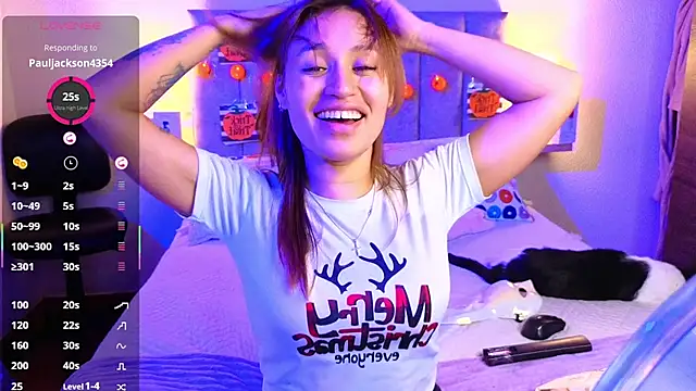 juliana-mancini online show from October 29, 2025, 6:18 pm