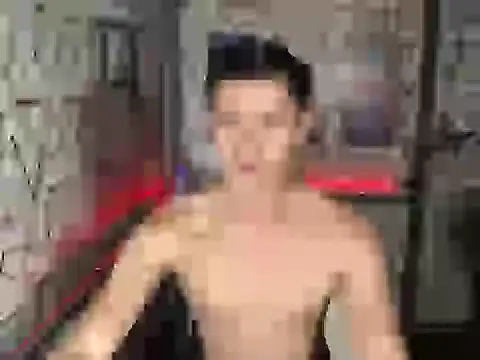 Snapshot of darryl_hugecok chatting on October 24, 2025, 1:32 pm darryl hugecok online show from October 24, 2025, 1:32 pm