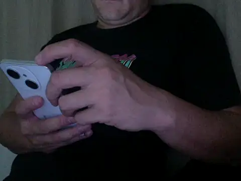 zeusmasterhorny online show from September 23, 2025, 3:13 am