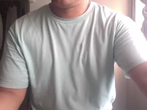 zeusmasterhorny online show from September 18, 2025, 1:58 pm