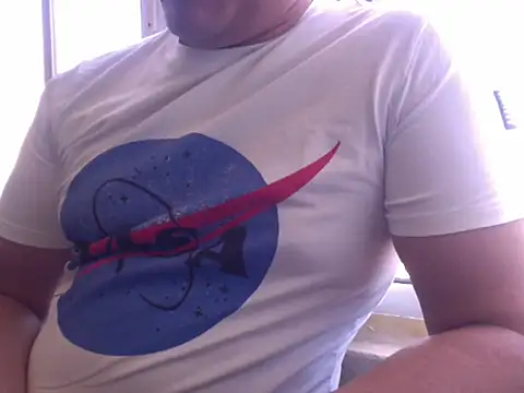 zeusmasterhorny online show from October 4, 2025, 4:52 pm