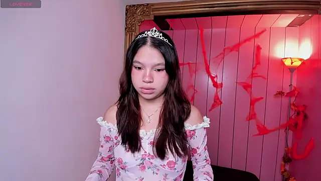 Snapshot of Laurent_Scott_ chatting on October 29, 2025, 12:04 pm Laurent Scott  online show from October 29, 2025, 12:04 pm