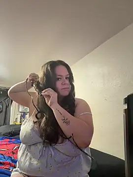 mommyxxmilkerxx online show from June 11, 2026, 2:47 pm