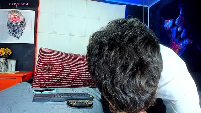 Snapshot of Matteo12_ chatting on September 21, 2025, 4:17 am Matteo12 online show from September 21, 2025, 4:17 am