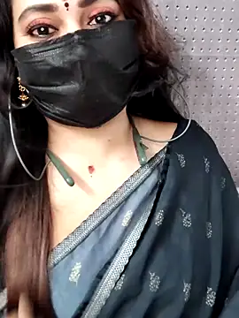 Cutie nila26 online show from September 26, 2025, 5:58 am