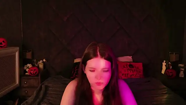 Snapshot of Gaby_Essen chatting on October 28, 2025, 8:52 pm Gaby Essen online show from October 28, 2025, 8:52 pm