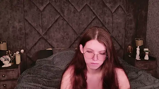 Snapshot of Gaby_Essen chatting on October 1, 2025, 8:13 pm Gaby Essen online show from October 1, 2025, 8:13 pm