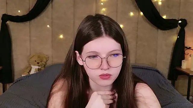 Snapshot of Gaby_Essen chatting on February 25, 2026, 8:41 pm Gaby Essen online show from February 25, 2026, 8:41 pm