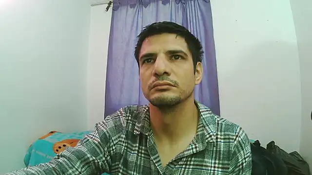 Snapshot of Braulio_master chatting on October 17, 2025, 11:56 am Braulio master online show from October 17, 2025, 11:56 am