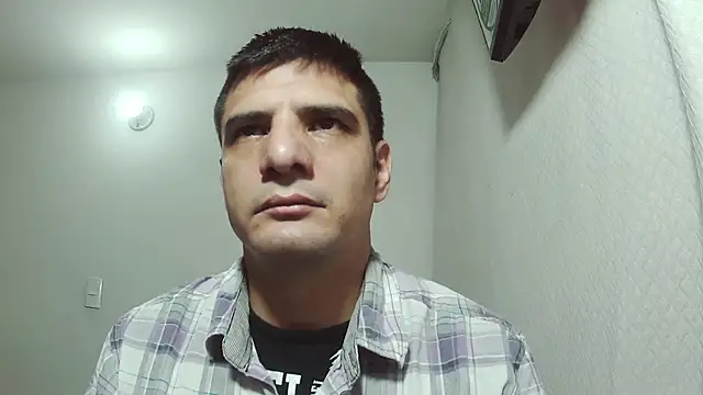 Snapshot of Braulio_master chatting on September 19, 2025, 11:36 am Braulio master online show from September 19, 2025, 11:36 am