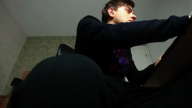 Snapshot of FelixStarkk chatting on October 3, 2025, 4:36 am FelixStarkk online show from October 3, 2025, 4:36 am