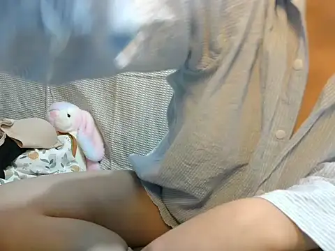 Snapshot of Zuuumon chatting on November 2, 2025, 2:22 pm Zuuumon online show from November 2, 2025, 2:22 pm