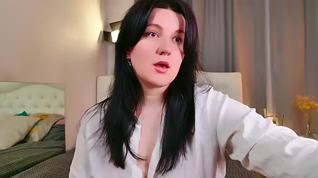 love me  tonight  online show from December 20, 2025, 10:12 pm