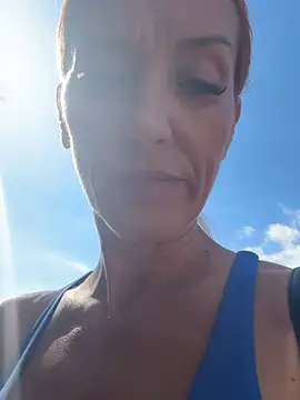 MikaelaBloom online show from September 30, 2025, 2:34 pm