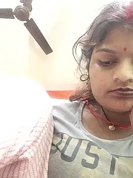 Hot mirchjii online show from October 13, 2025, 11:38 pm