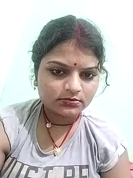 Hot mirchjii online show from September 22, 2025, 3:29 pm