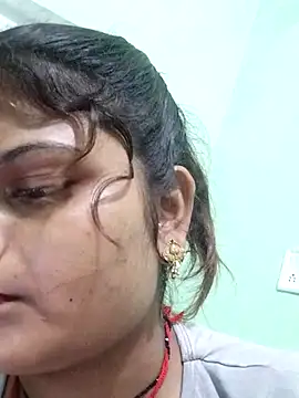 Hot mirchjii online show from September 10, 2025, 1:32 pm