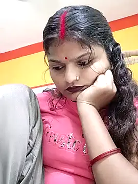 Hot mirchjii online show from October 17, 2025, 8:17 am