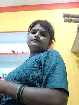 Hot mirchjii online show from September 23, 2025, 7:15 am
