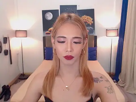 PreciousAmore online show from October 15, 2025, 9:28 am