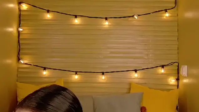 Snapshot of Amalia-Lia chatting on October 27, 2025, 1:12 pm Amalia-Lia online show from October 27, 2025, 1:12 pm