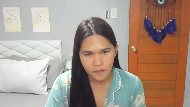 Snapshot of AlianaBlair chatting on September 12, 2025, 3:23 pm AlianaBlair online show from September 12, 2025, 3:23 pm