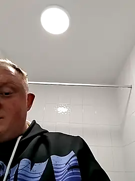 hornymax98 online show from November 19, 2025, 2:11 am