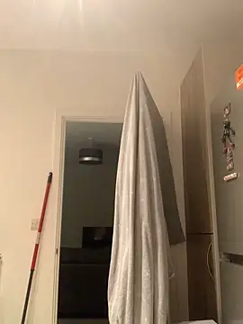 hornymax98 online show from October 6, 2025, 1:40 am