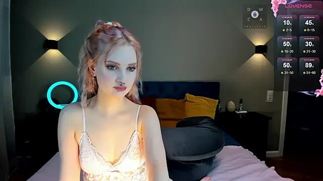 Snapshot of linda_ada chatting on September 22, 2025, 6:14 pm linda ada online show from September 22, 2025, 6:14 pm