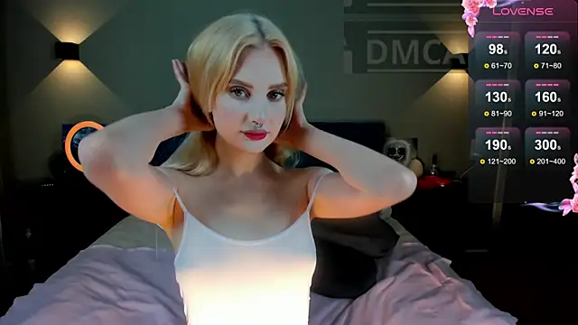 Snapshot of linda_ada chatting on October 9, 2025, 8:20 pm linda ada online show from October 9, 2025, 8:20 pm