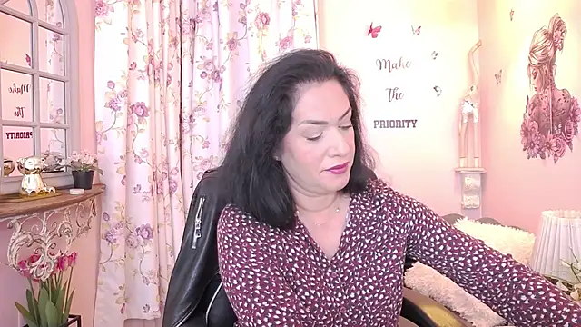 MyLovOne online show from December 21, 2025, 10:39 am