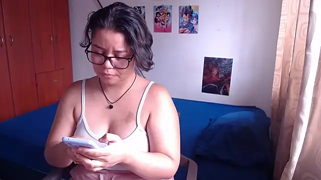 Snapshot of saenz_eymi chatting on October 7, 2025, 3:13 pm saenz eymi online show from October 7, 2025, 3:13 pm