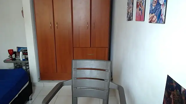 Snapshot of saenz_eymi chatting on October 29, 2025, 5:12 pm saenz eymi online show from October 29, 2025, 5:12 pm