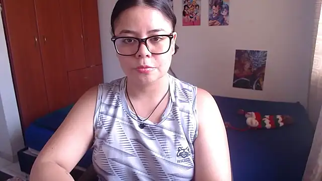 Snapshot of saenz_eymi chatting on September 30, 2025, 6:03 pm saenz eymi online show from September 30, 2025, 6:03 pm