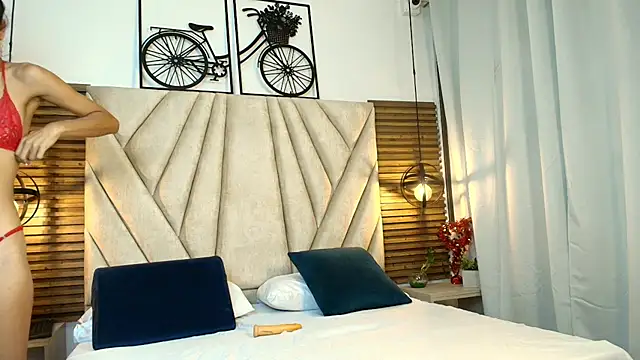 Cinthiabaker online show from October 13, 2025, 11:23 am