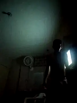 Snapshot of Negritohot2828 chatting on September 20, 2025, 2:27 am Negritohot2828 online show from September 20, 2025, 2:27 am